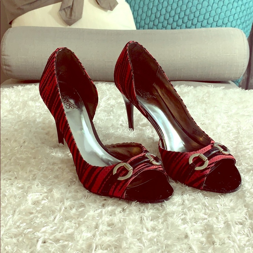 Carlos Santana Peep Toe D’orsey Heels